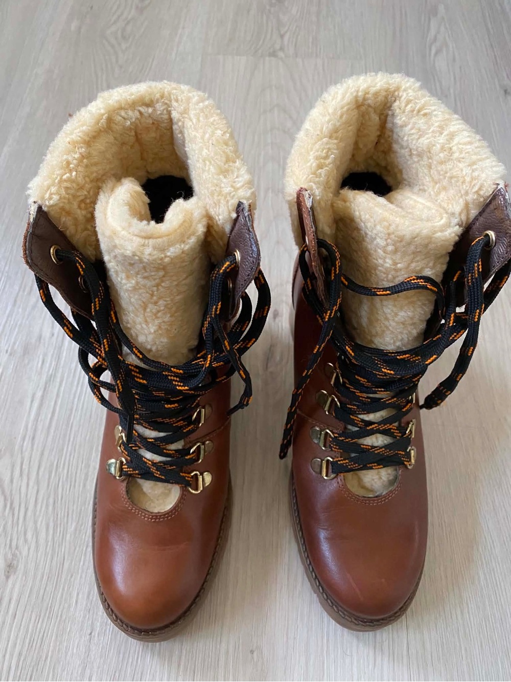 L'INTERVALLE Brown Shearling-Lined Leather Hiking Boots